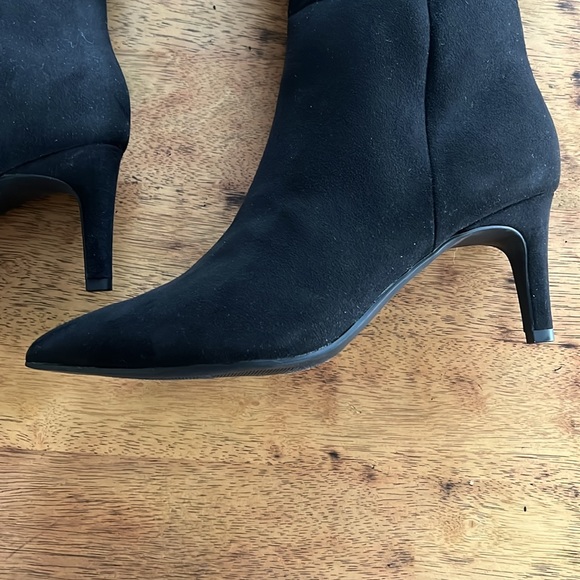 New! Women’s Tay Tall Dress Boots - Picture 2 of 7